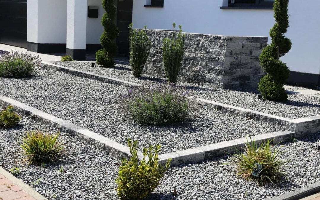 Żwiry, grysy, otoczaki – co najlepsze na rabaty