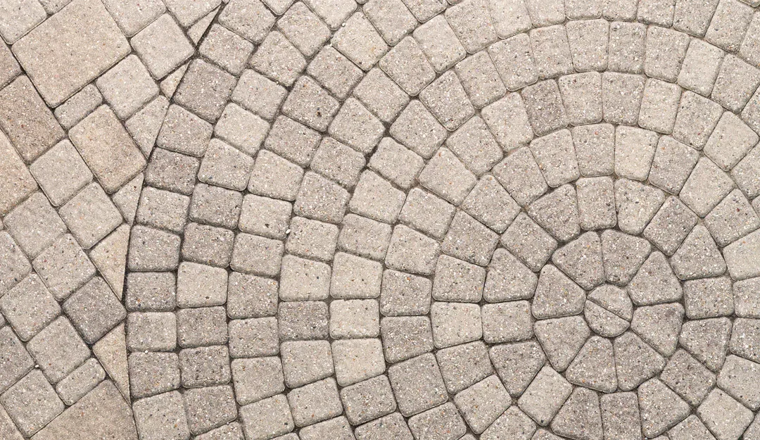 Nowoczesny podjazd przed domem – jaki materiał zastosować?